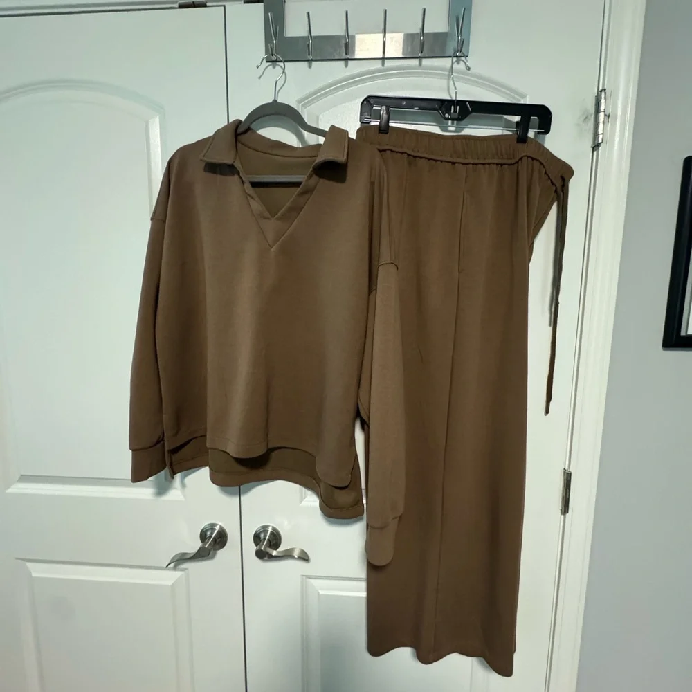 EVALESS Two Piece Women Lounge Set in Coffee 2X - Picture 6 of 16